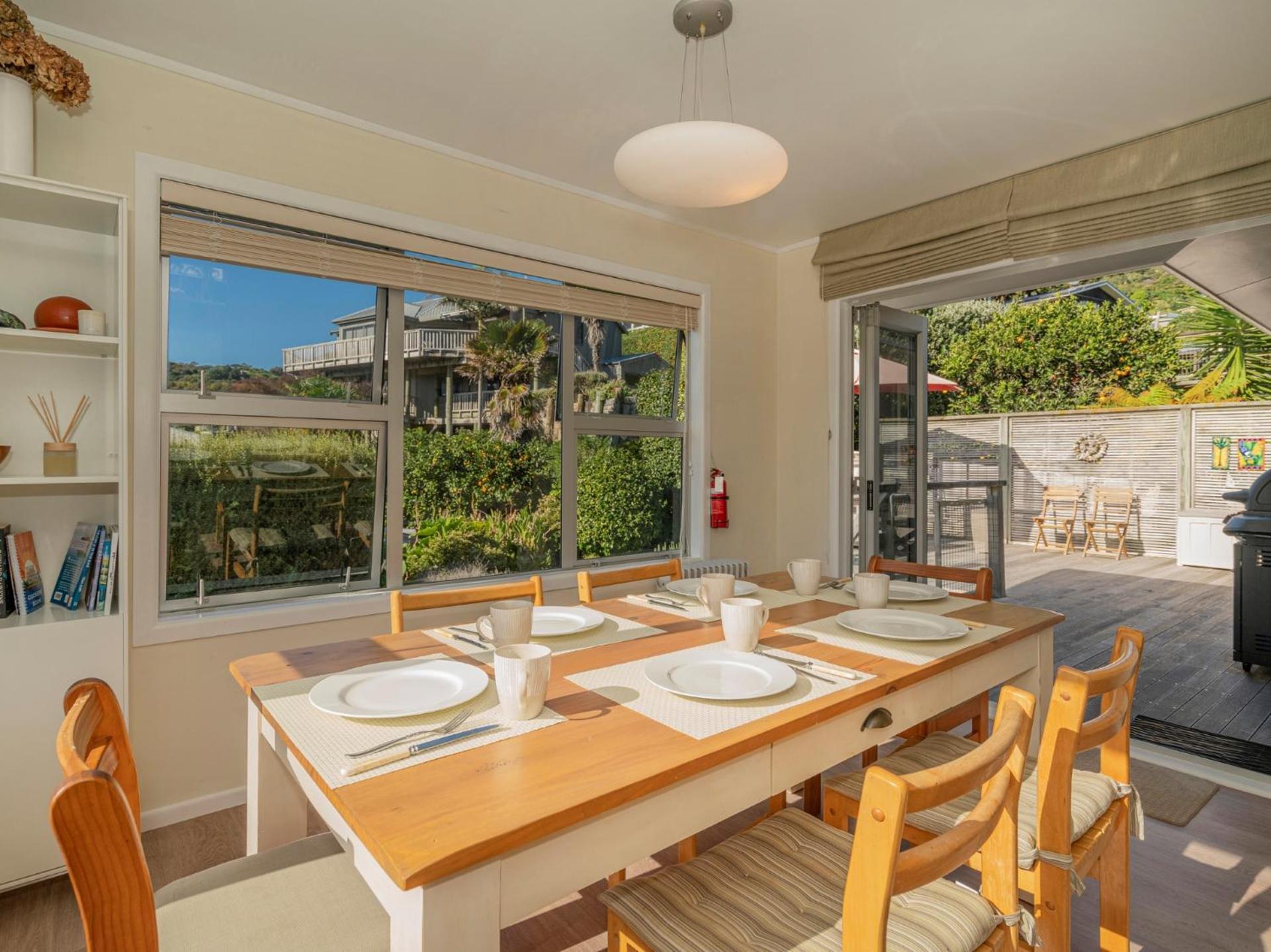 Hahei Kiwi Bach - Hahei Holiday Home Eksteriør bilde