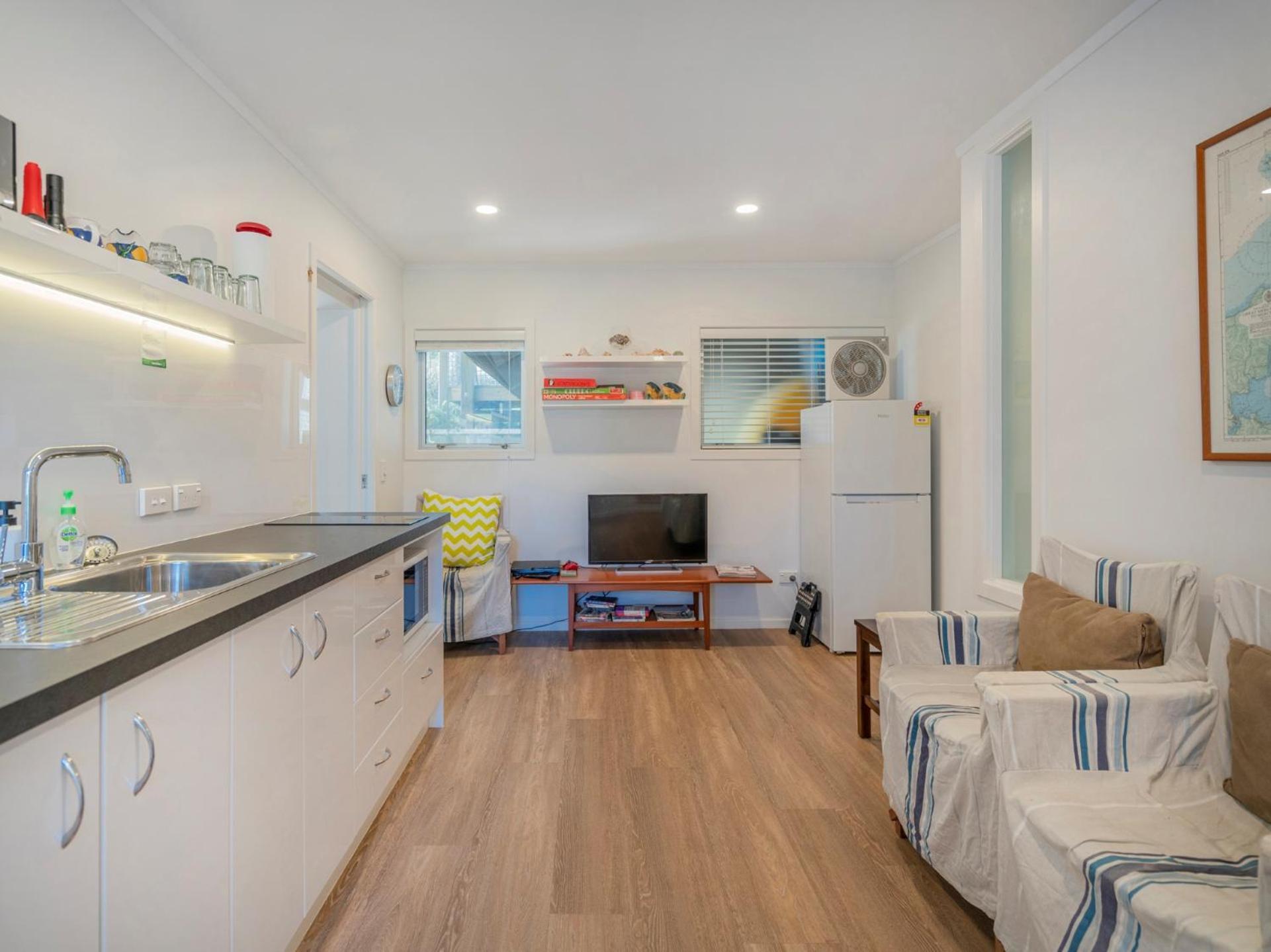 Hahei Kiwi Bach - Hahei Holiday Home Eksteriør bilde