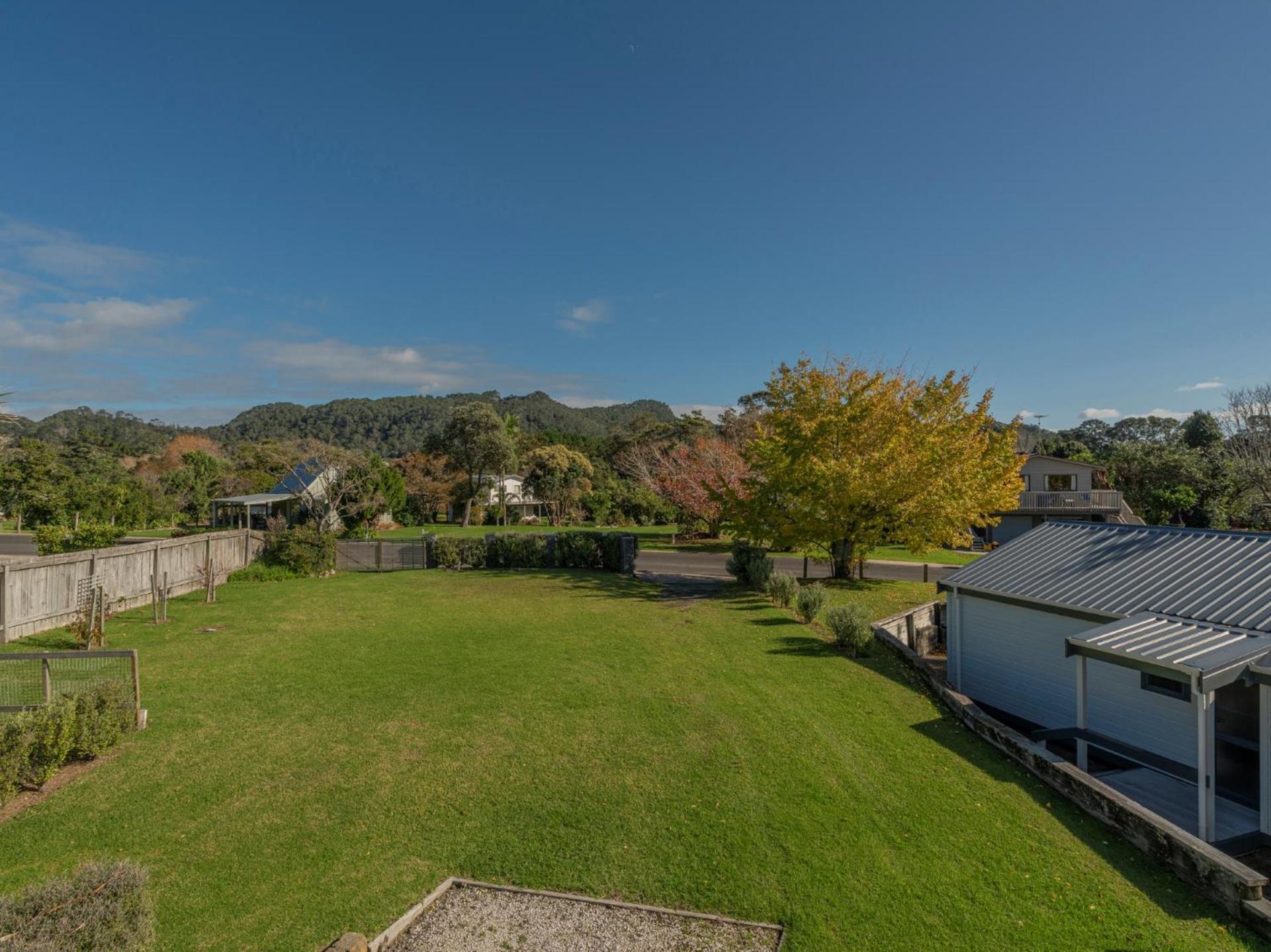 Hahei Kiwi Bach - Hahei Holiday Home Eksteriør bilde