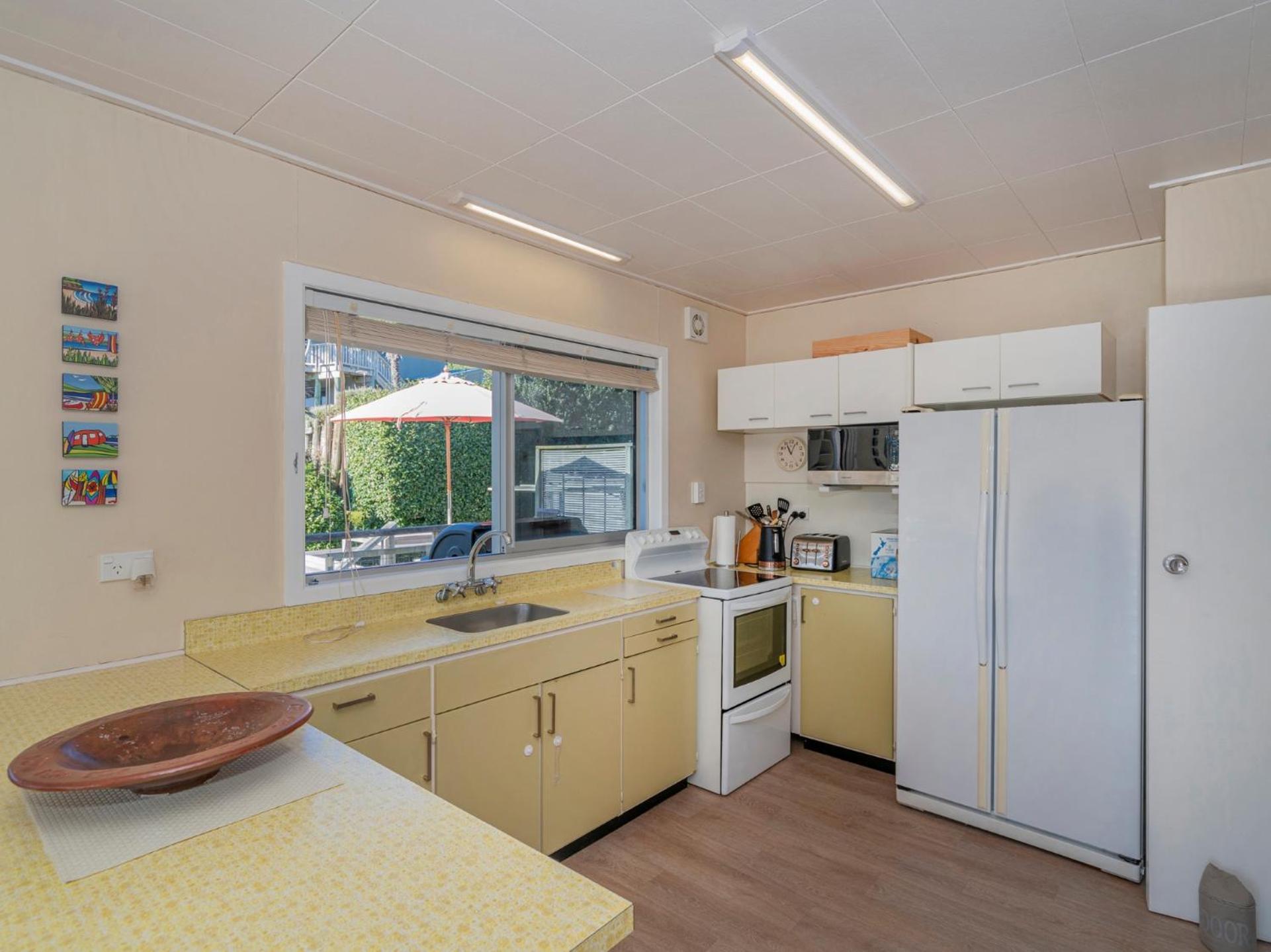 Hahei Kiwi Bach - Hahei Holiday Home Eksteriør bilde