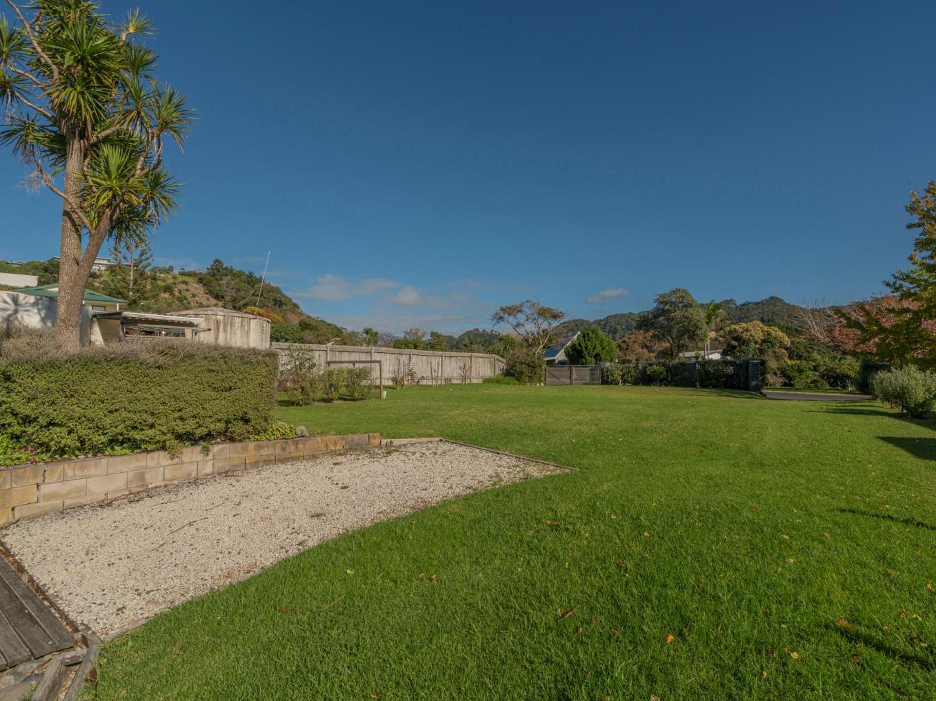 Hahei Kiwi Bach - Hahei Holiday Home Eksteriør bilde